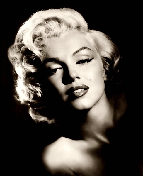 Marilyn_Monroe.jpg