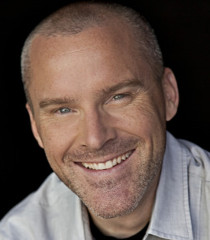 roger-craig-smith-5.35.jpg